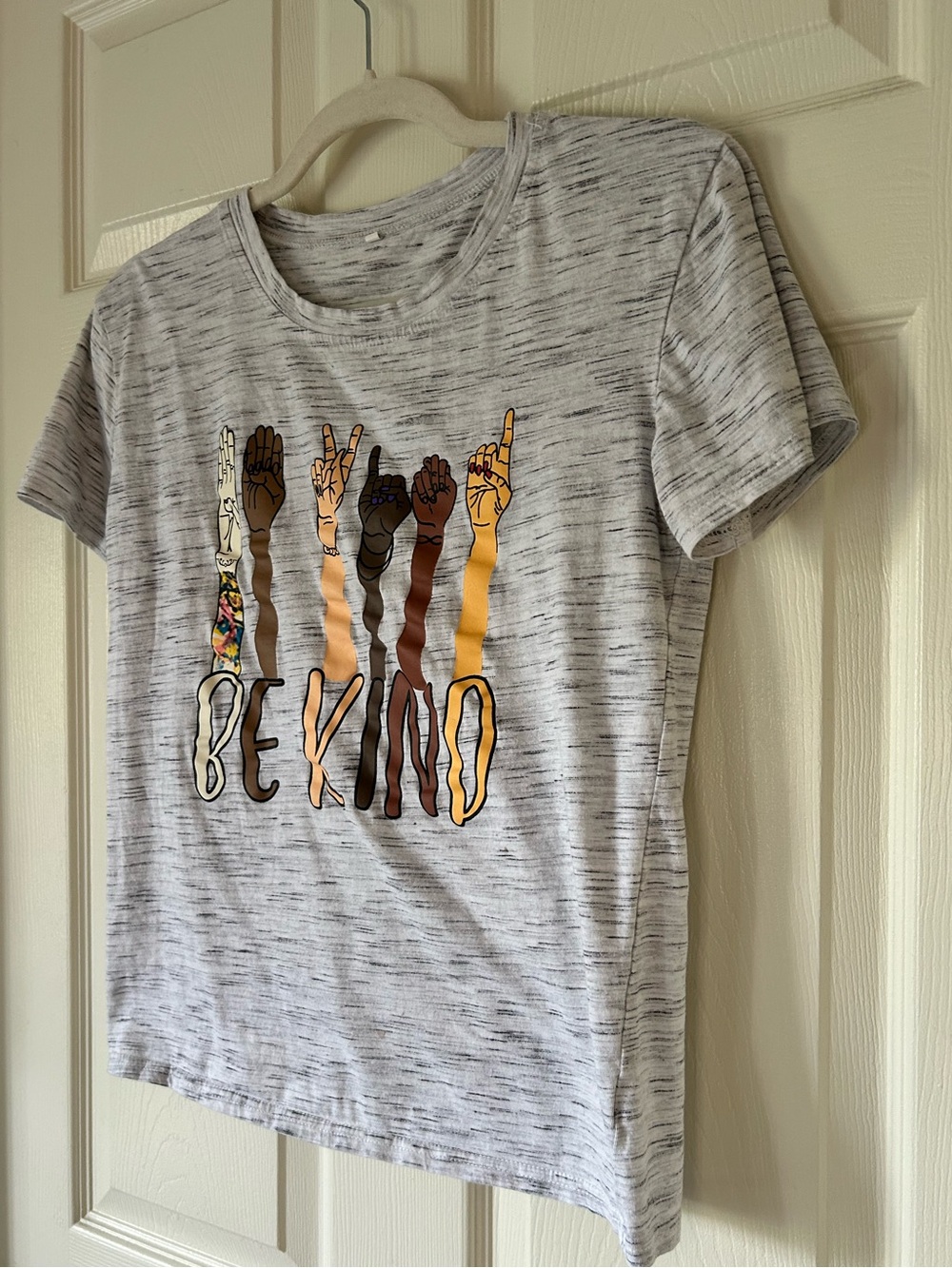Be Kind Graphic Tee Light Gray Inspirational Short Sleeve T-Shirt Size Small - Picture 3 of 9